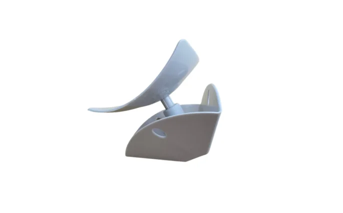 Finition hygiénique des angles internes avec angle rentrant en PVC ISOSELL