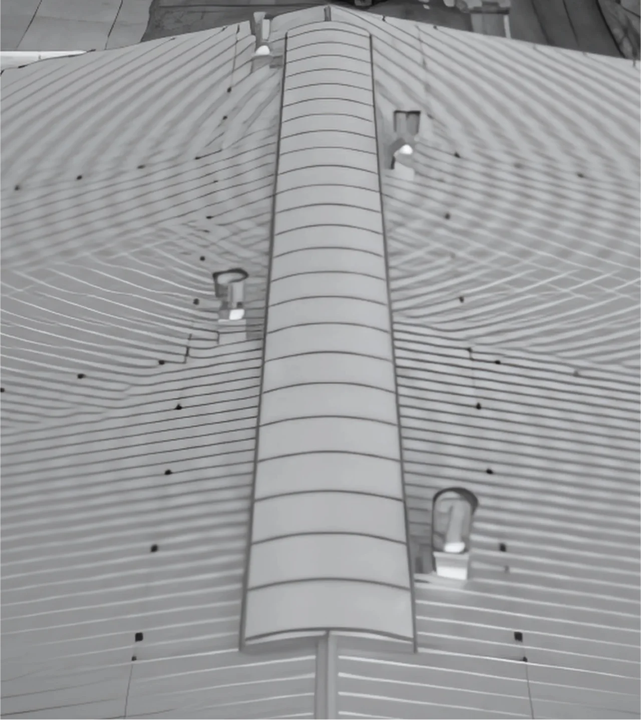 Panneaux sandwich agricoles distribués par ISOSELL pour bâtiments d’élevage. Isolation thermique & confort animal.