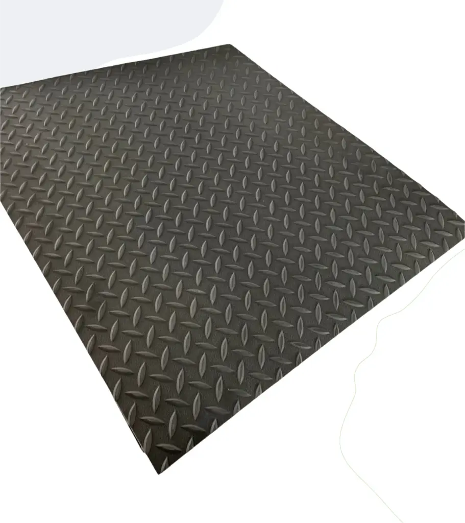 Plaque de sol antidérapante industrielle Vetroresina au motif damier distribuée par ISOSELL